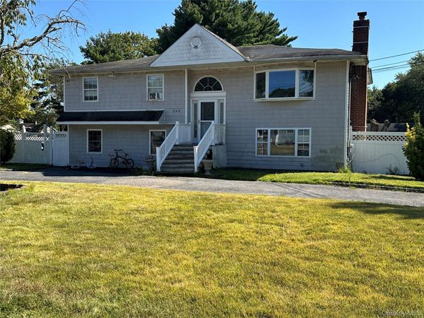 264 Atlantic Street , Central Islip, NY 11722