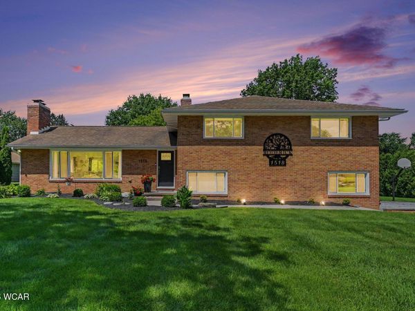 1518 Fairway Drive, Lima, OH 45805