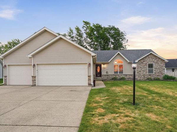 1726 Elderberry Circle , DeMotte, IN 46310