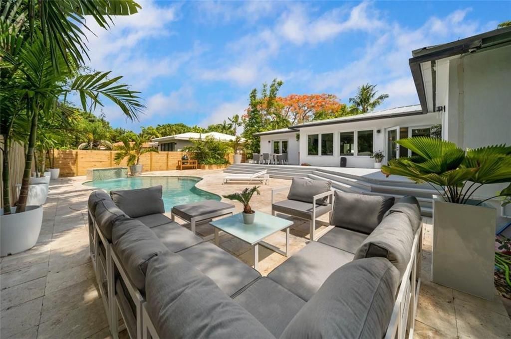 551 NE 53rd Street, Miami, FL 33137 Photo