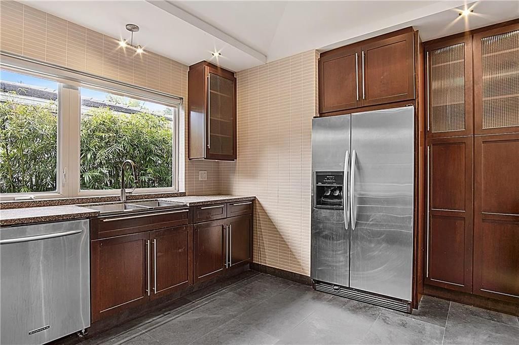 551 NE 53rd Street, Miami, FL 33137 Photo