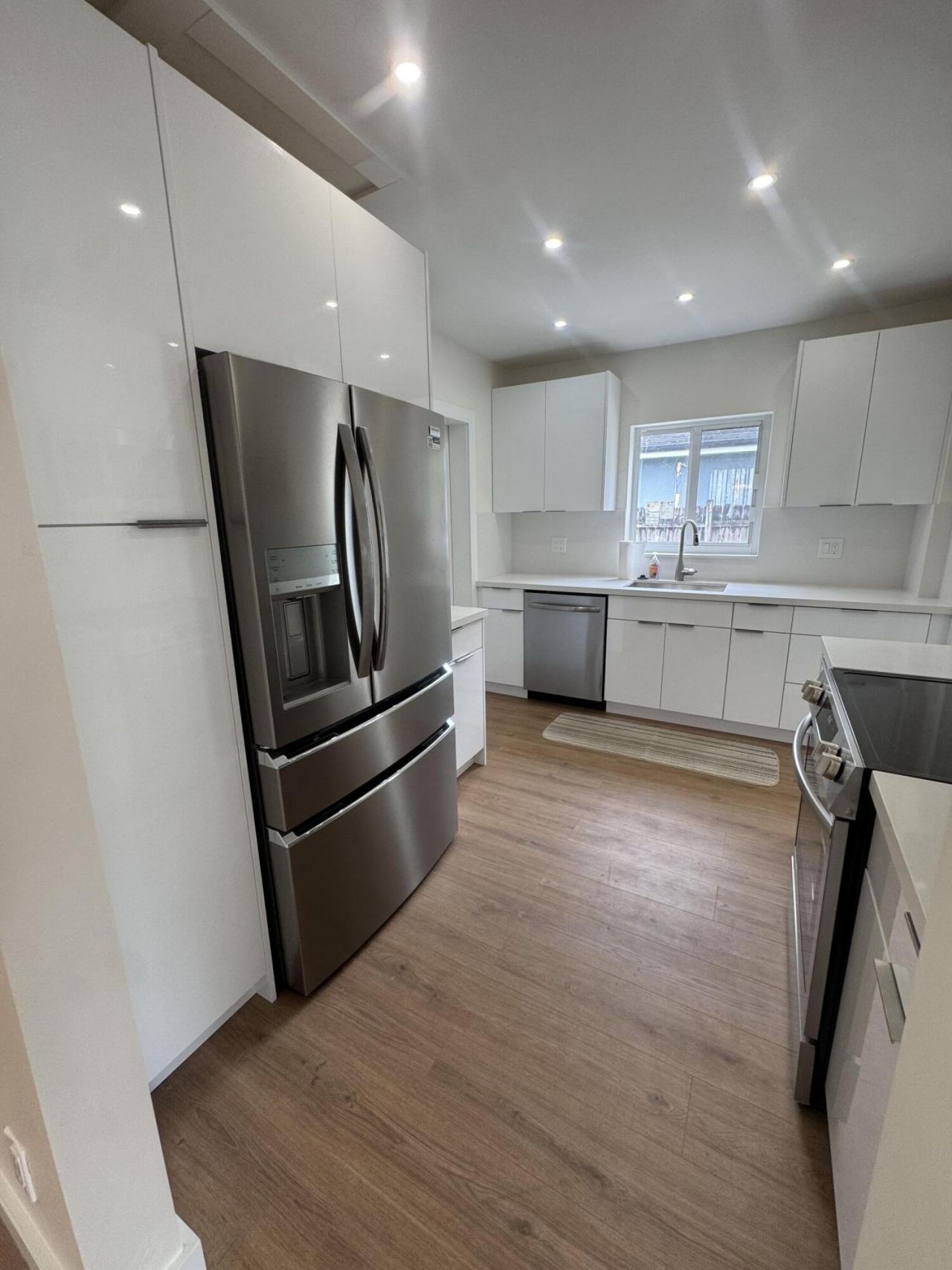 725 NE 160th Terrace, Miami, FL 33162 Photo