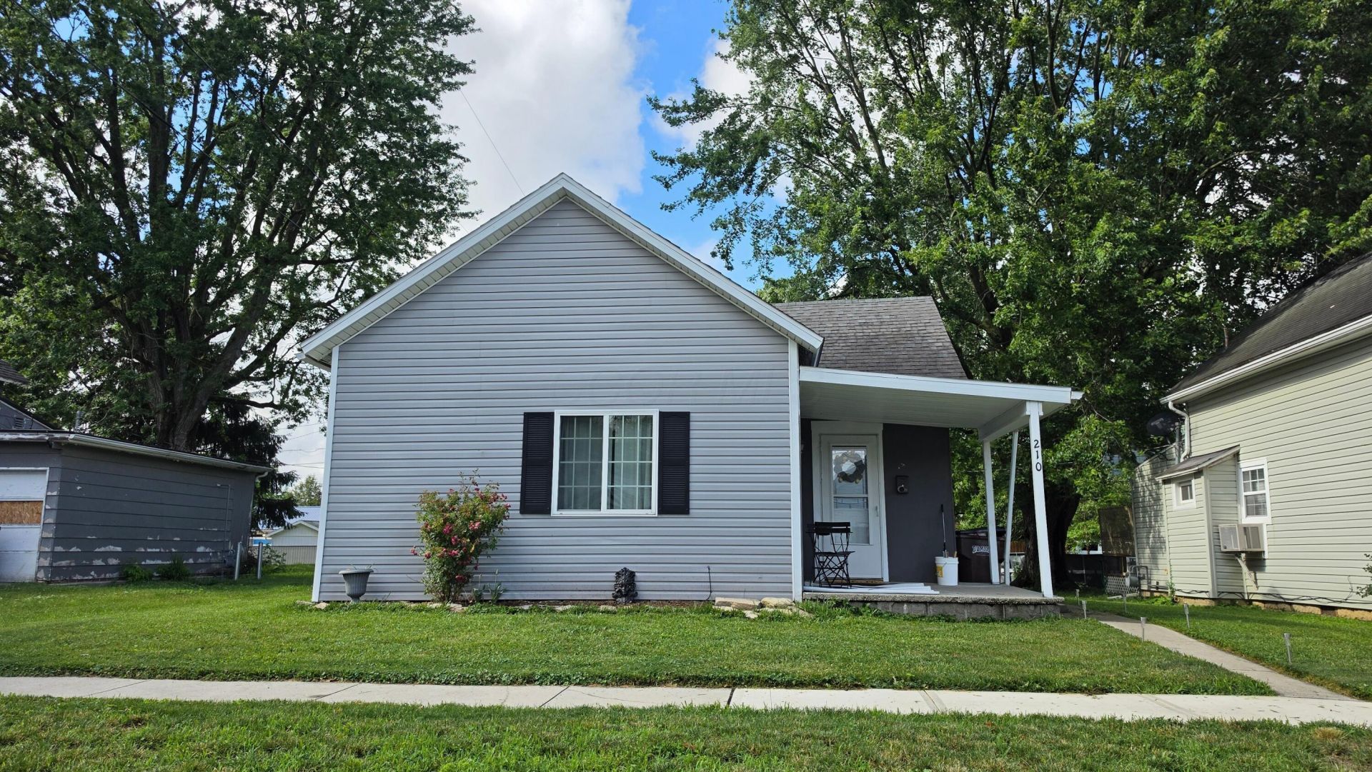 210 W Montford Avenue , Ada, OH 45810 Main Photo