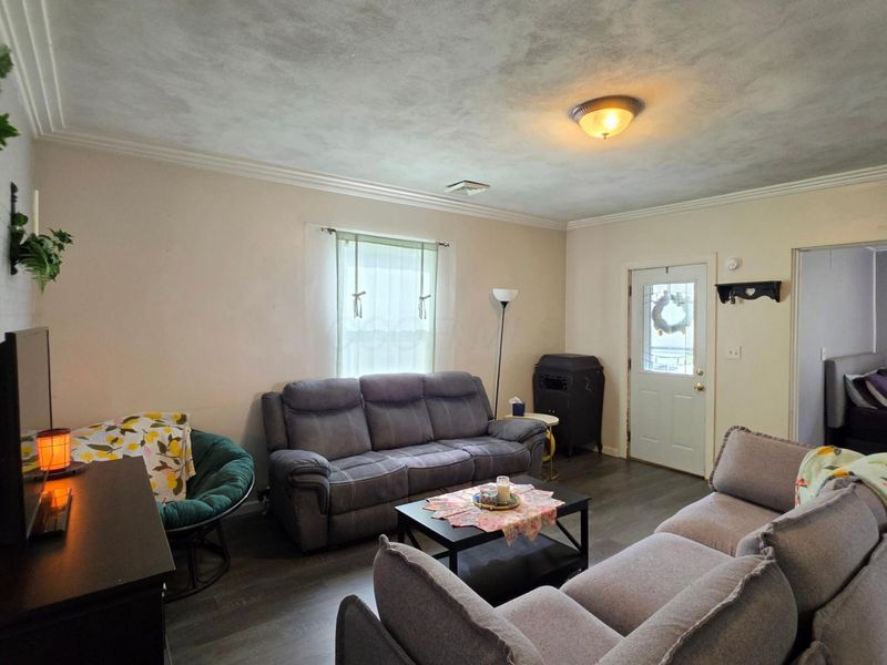 210 W Montford Avenue, Ada, OH 45810 Photo 7
