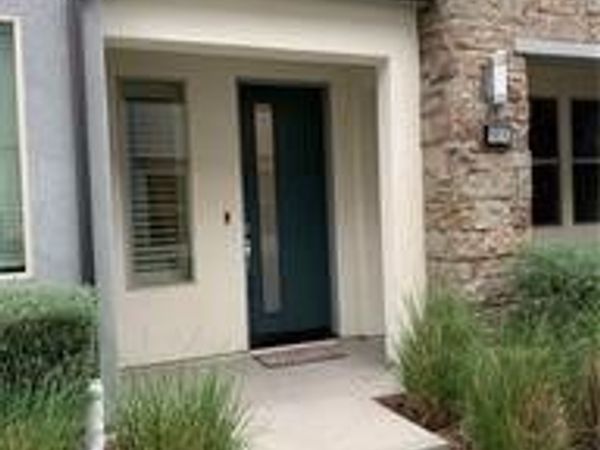 19528 Cardin Place , Northridge, CA 91324