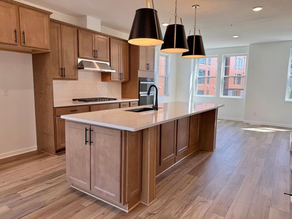845 Sweetwater Drive, Saint Paul, MN 55116