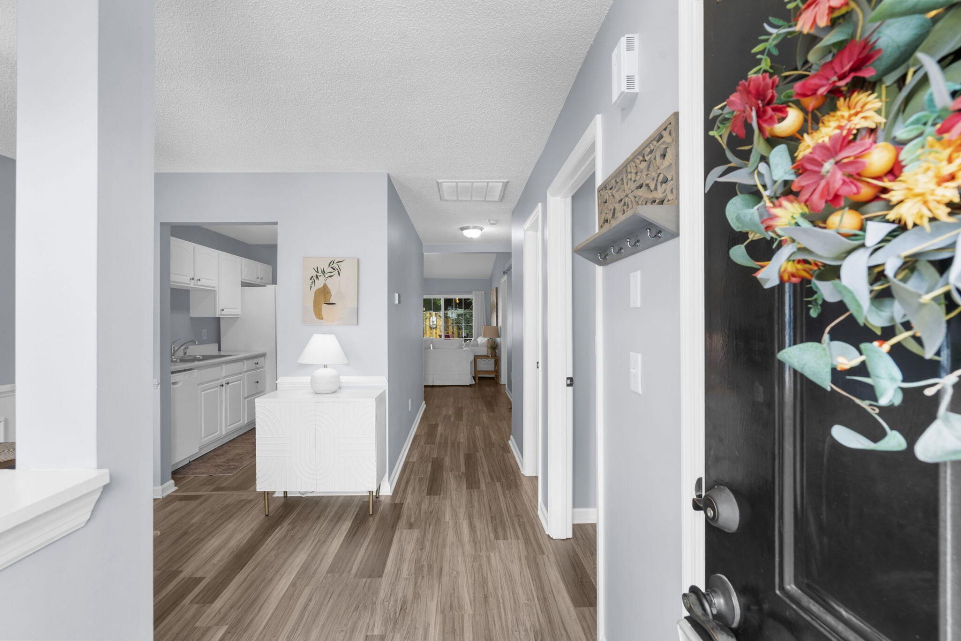 1363 Pinnacle Lane Photo 4