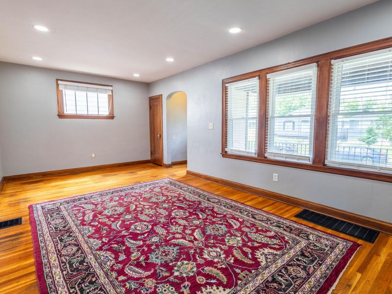 720 E Mithoff Street, Columbus, OH 43206 Photo 7