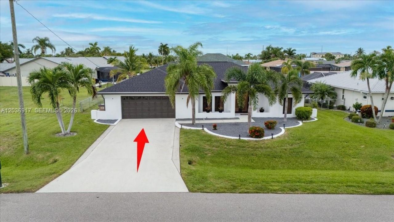3728 SE 18 Ave, Cape Coral, FL 33904 Photo