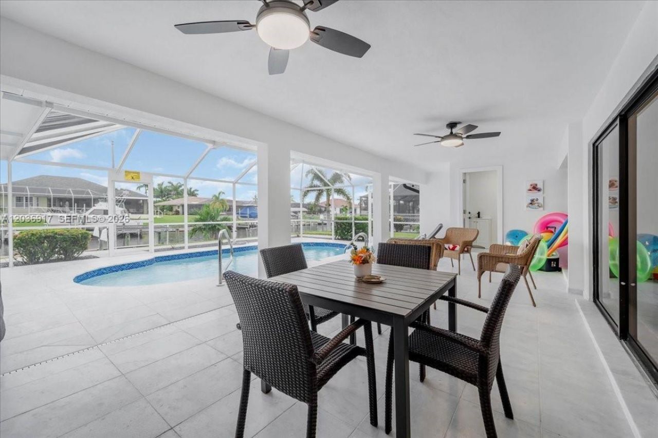 3728 SE 18 Ave, Cape Coral, FL 33904 Photo