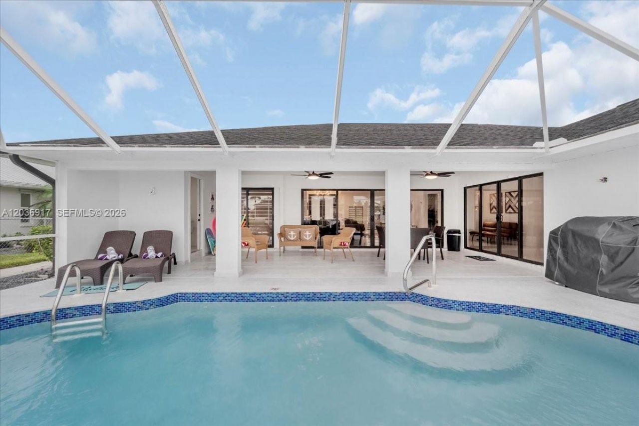 3728 SE 18 Ave, Cape Coral, FL 33904 Photo