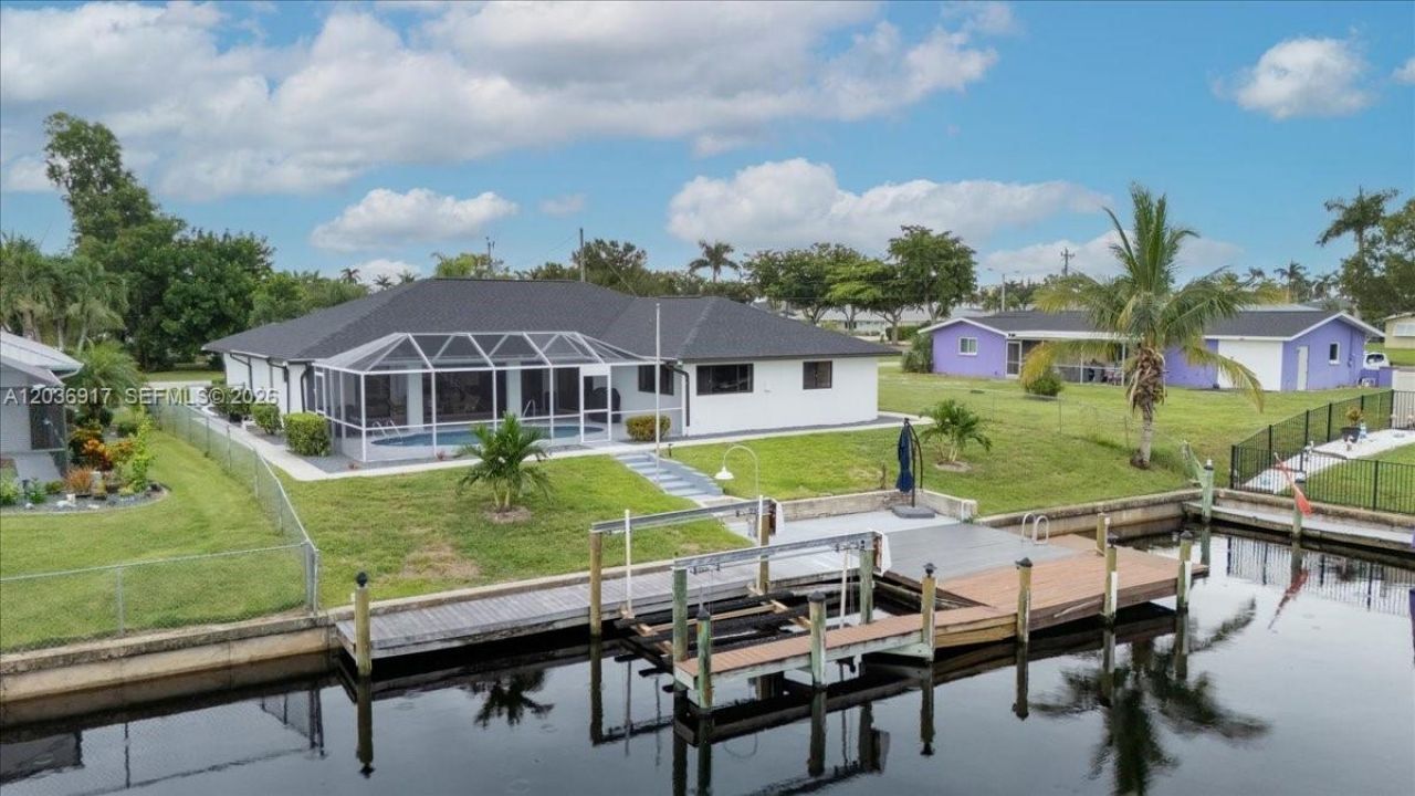 3728 SE 18 Ave, Cape Coral, FL 33904 Photo