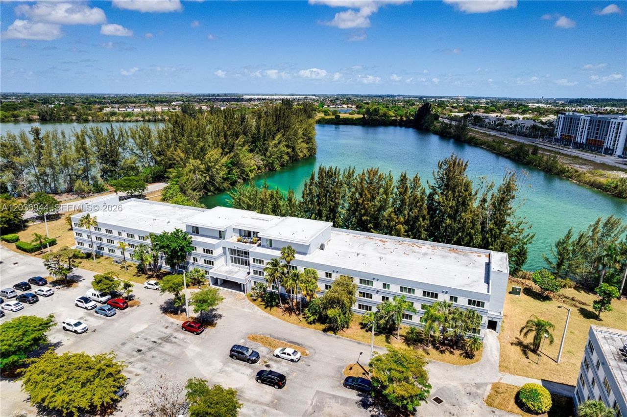 14840 Naranja Lakes Blvd , Unit C2P, Homestead, FL 33032 Photo