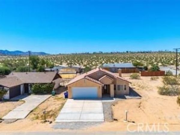 6218 Daisy, 29 Palms, CA 92277