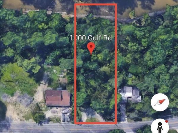 1000 Gulf Road , Elyria, OH 44035