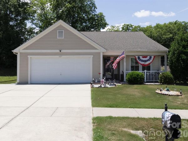 627 Smokehouse Lane, Albemarle, NC 28001