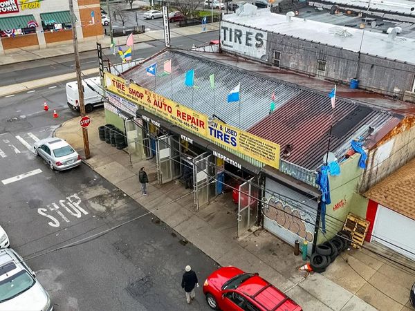 21842 Hempstead Avenue , Queens Village, NY 11429