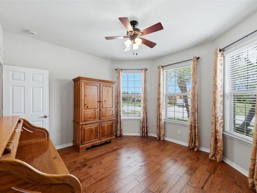 Property Image 38