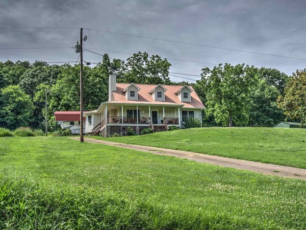 3905 Creek Road, Wildwood, GA 30757