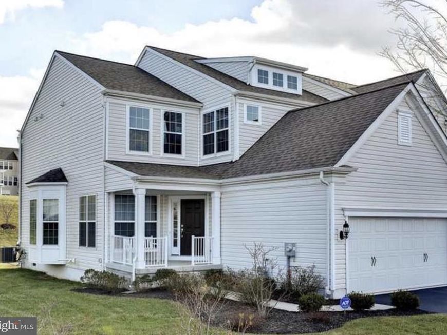 288 N Caldwell Circle, Downingtown, PA 19335 Main Photo