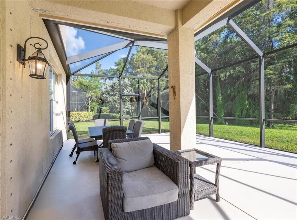 1262 Barrigona Ct, Naples, FL 34119 Photo