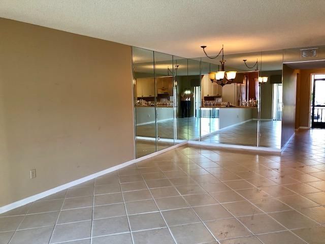 7844 Willow Spring Drive, Unit 1715, Lake Worth, FL 33467 Photo