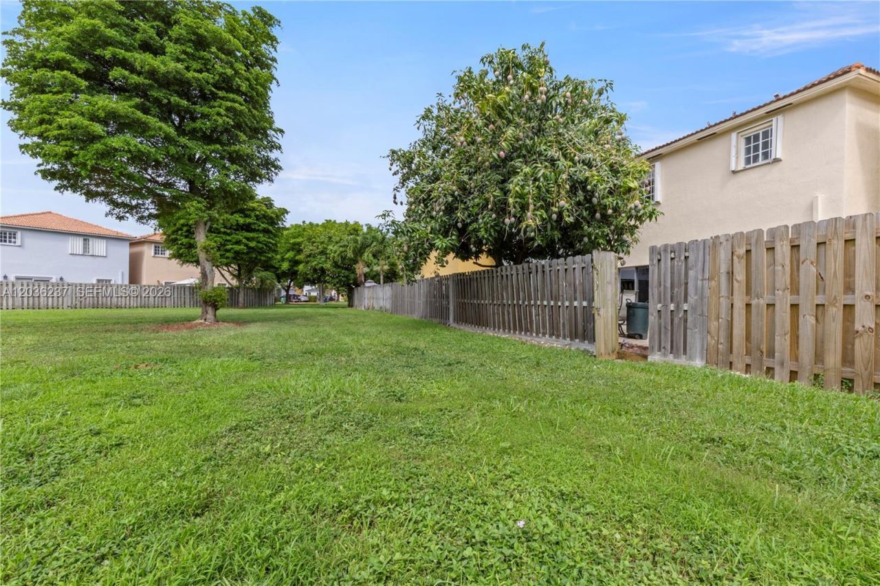 13364 SW 143rd St , Miami, FL 33186 Photo