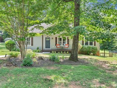 1316 Willow Oak Drive, Forest, VA 24551