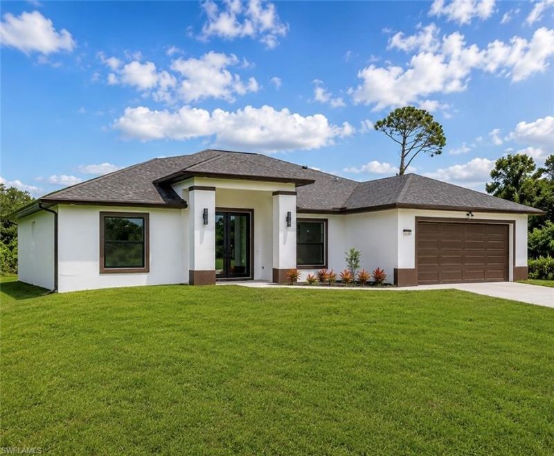 2900 3rd St Sw, Lehigh Acres, FL 33976 Main Photo