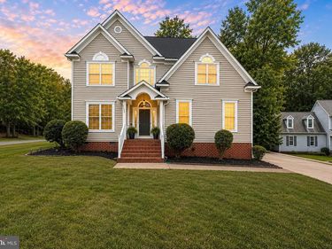 9069 AUBURN GROVE COURT, MECHANICSVILLE, VA 23116