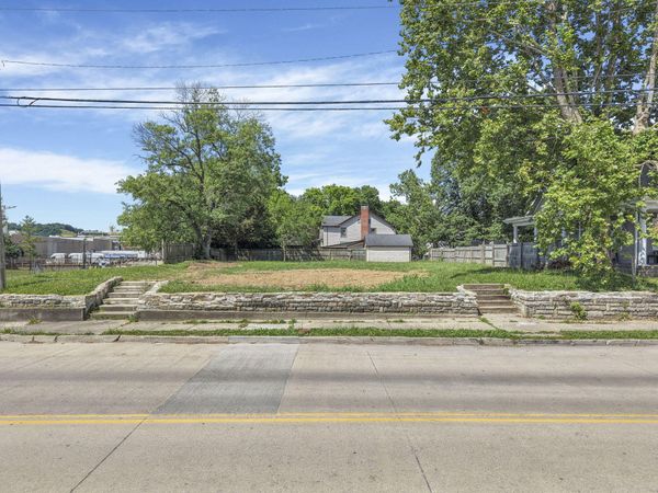 3513 Latonia Avenue, Latonia, KY 41015