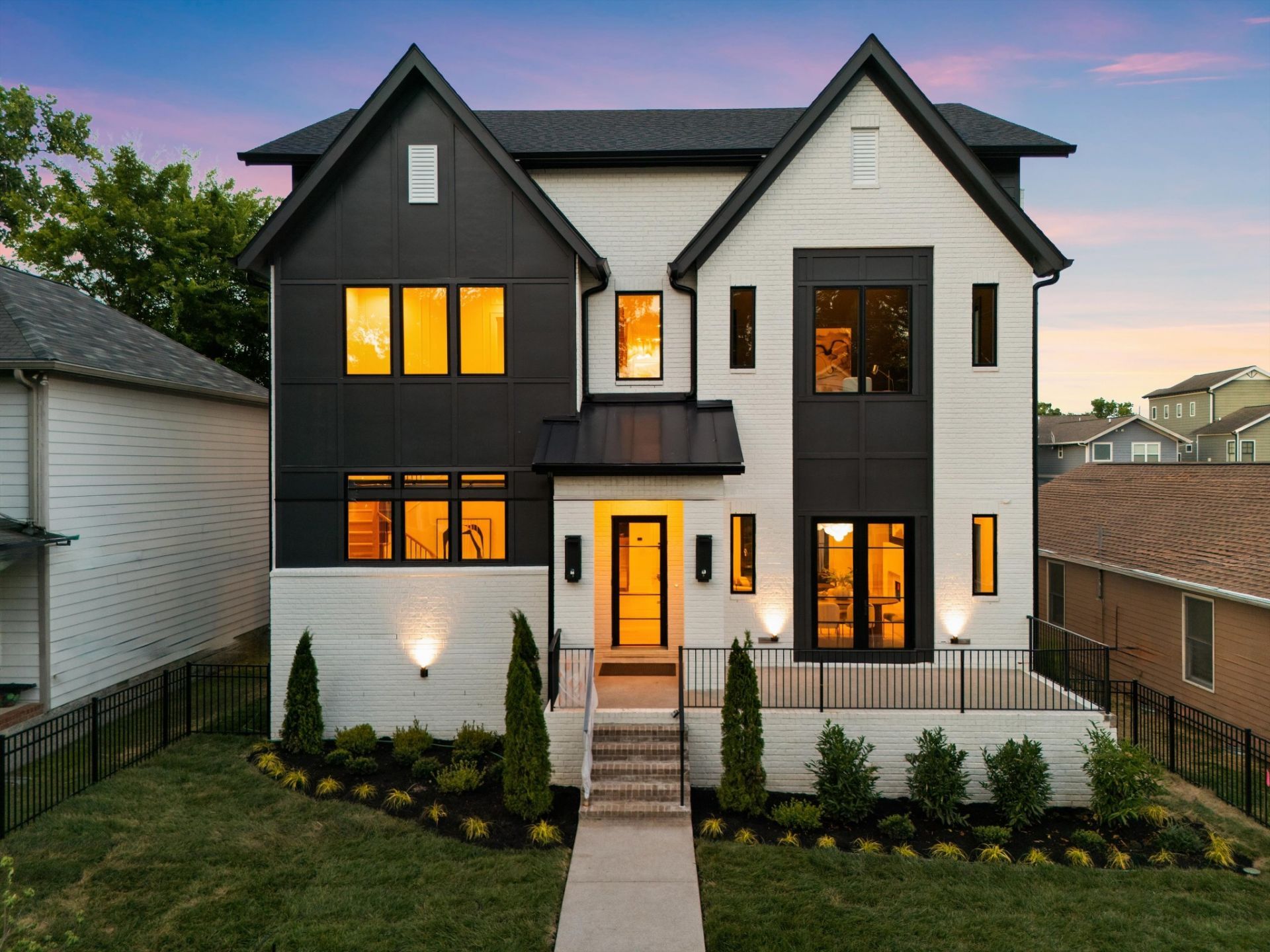 928 11th Ave N, Nashville, TN 37208 Main Photo