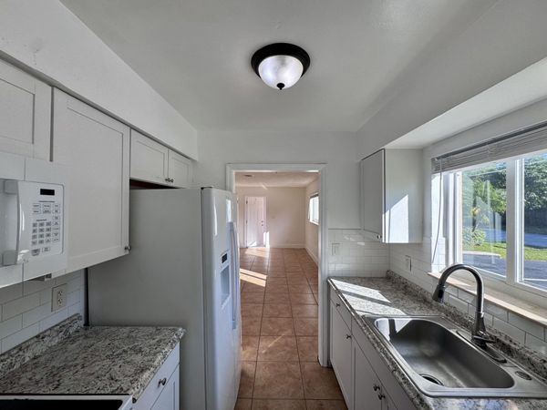 3101 NE 7th Avenue, Unit B, Pompano Beach, FL 33064