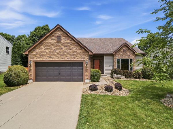 7045 Sherbrook Drive, Westerville, OH 43082