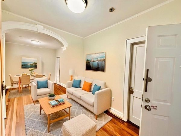 1468 Commonwealth Ave, Unit #2, Boston, MA 02135