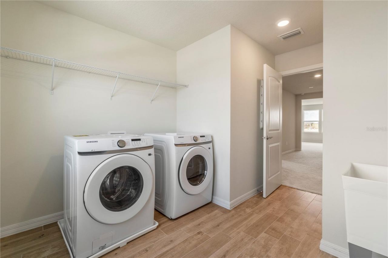 9662 Passaic Parkway , Orlando, FL 32829 Photo