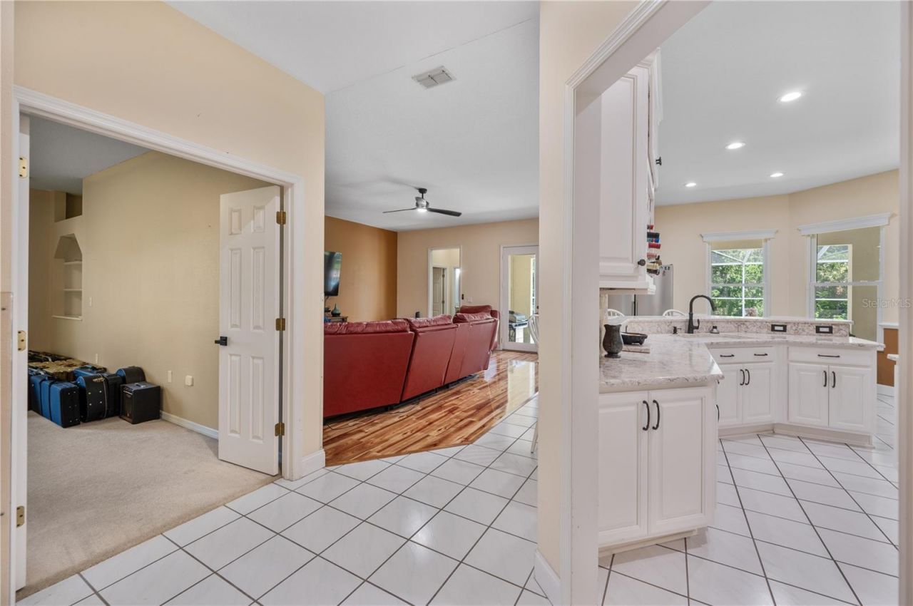 6617 Poley Creek Drive W, Lakeland, FL 33811 Photo