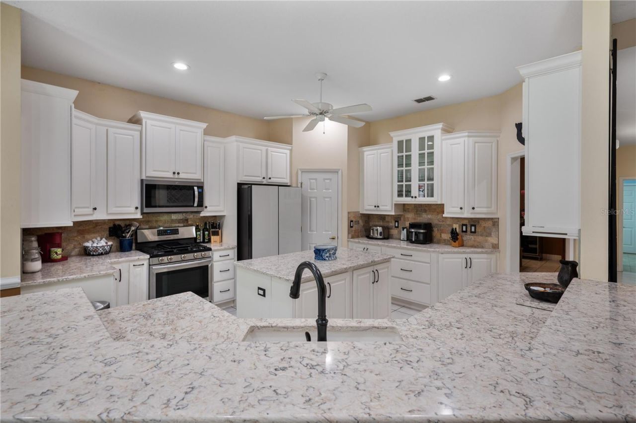 6617 Poley Creek Drive W, Lakeland, FL 33811 Photo