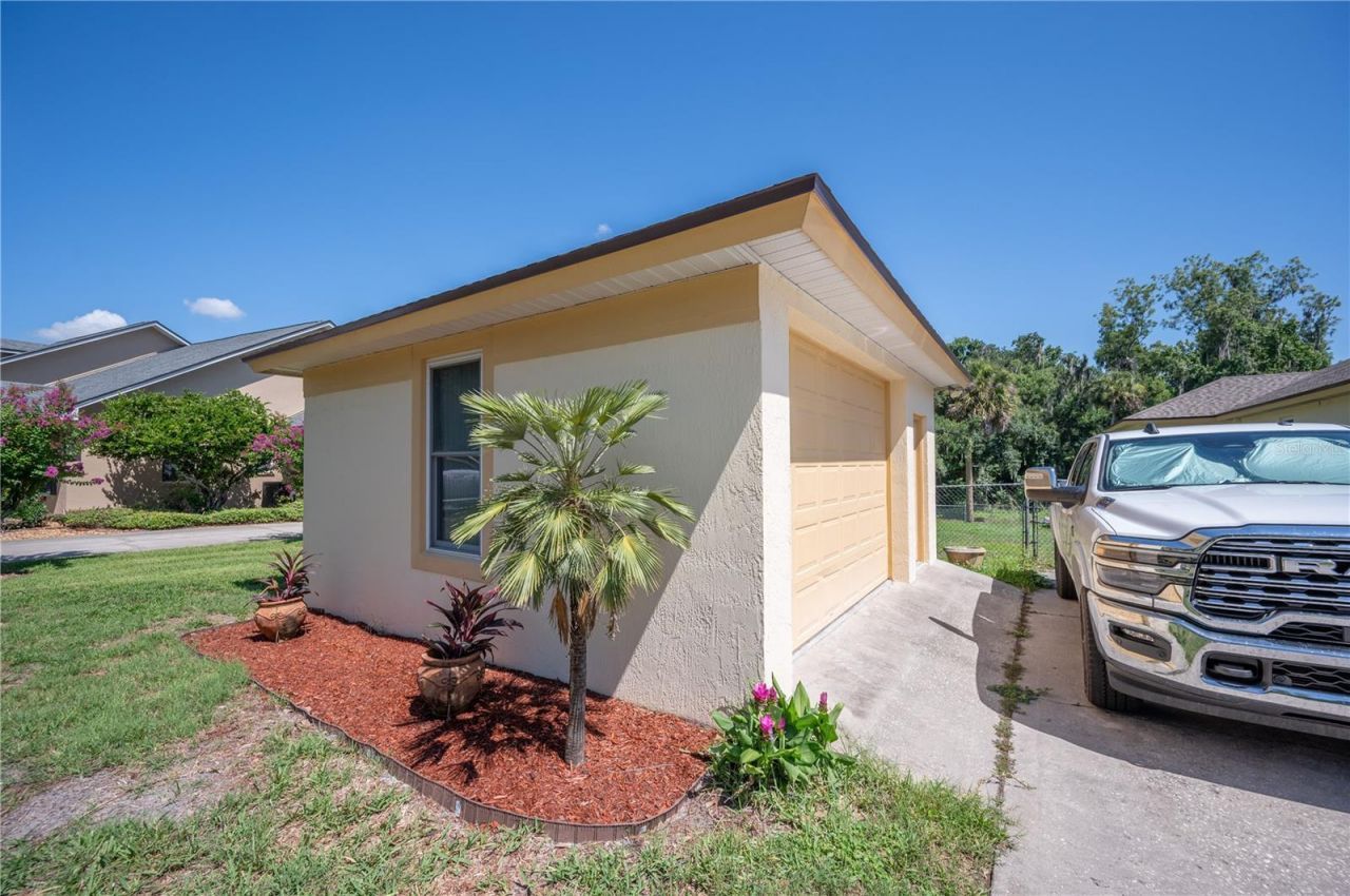 6617 Poley Creek Drive W, Lakeland, FL 33811 Photo