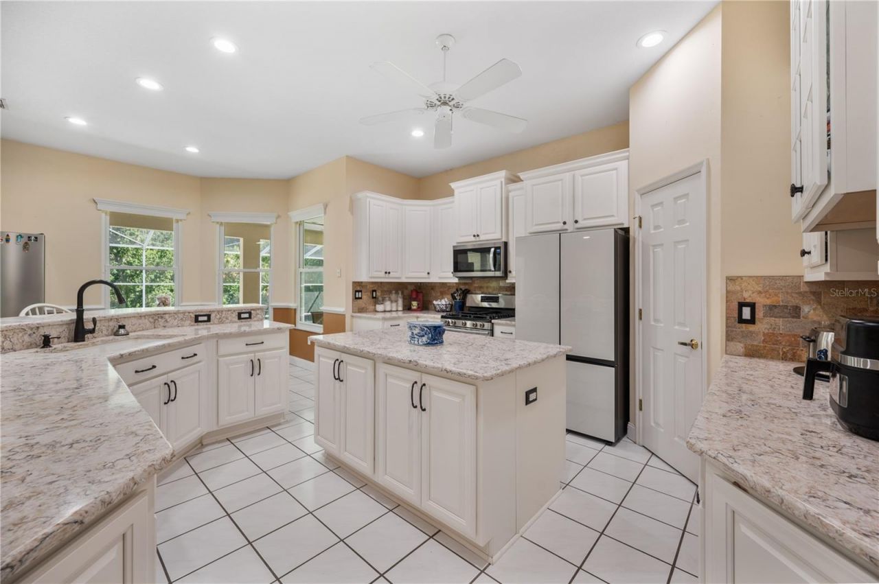 6617 Poley Creek Drive W, Lakeland, FL 33811 Photo