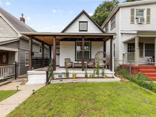 2636 Madison Avenue, Kansas City, MO 64108