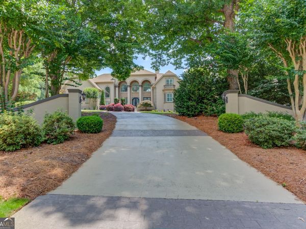 1905 Kathy Whitworth Drive, Braselton, GA 30517
