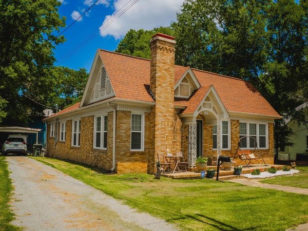 209 E Shelton Avenue , Monticello, AR 71655