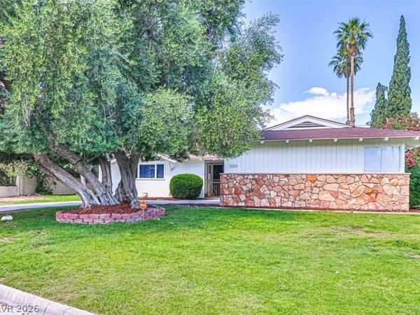 1605 Bryn Mawr Avenue, Las Vegas, NV 89102