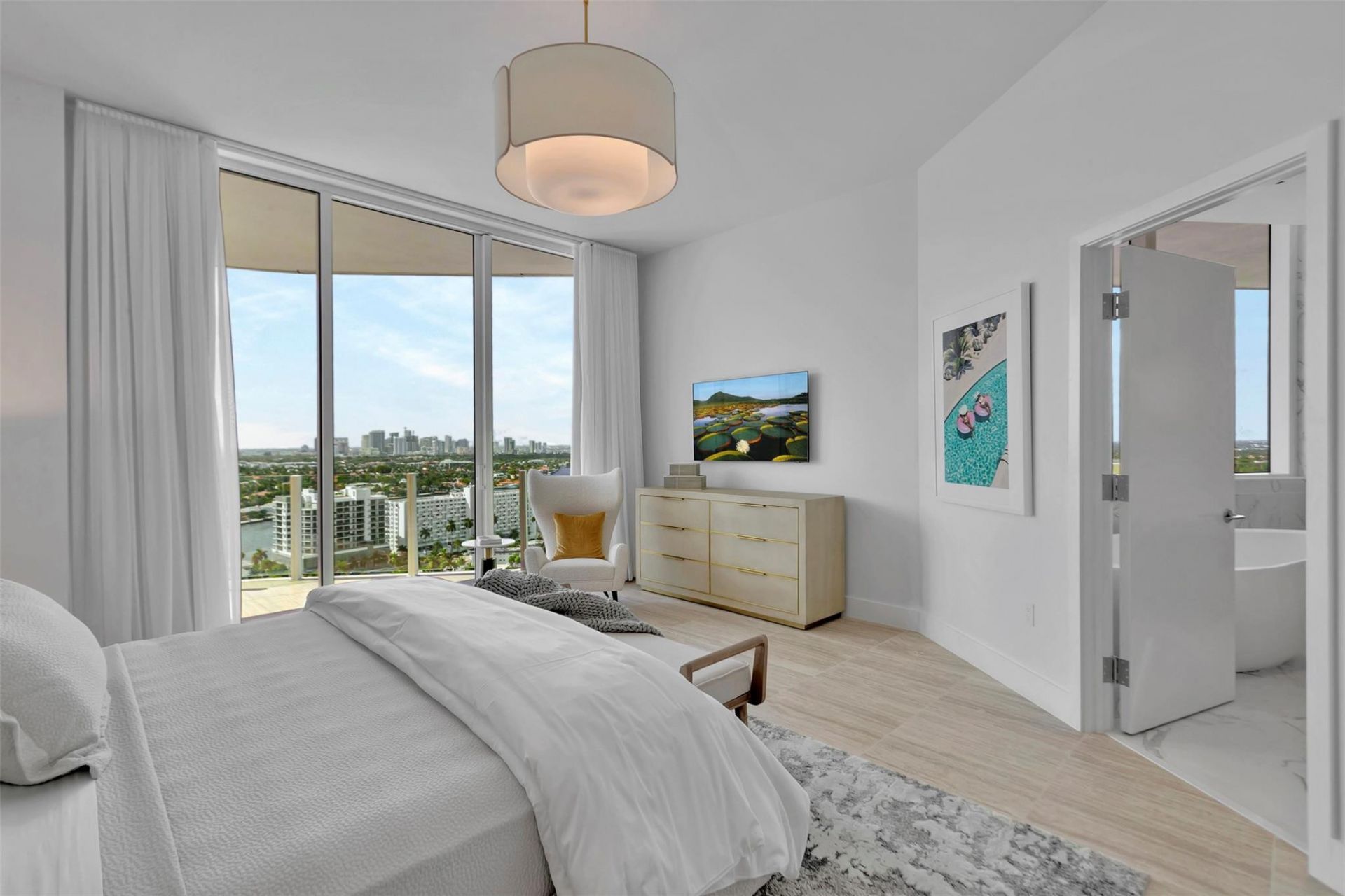 525 N Fort Lauderdale Beach Boulevard, Unit 1903, Fort Lauderdale, FL 33304 Photo