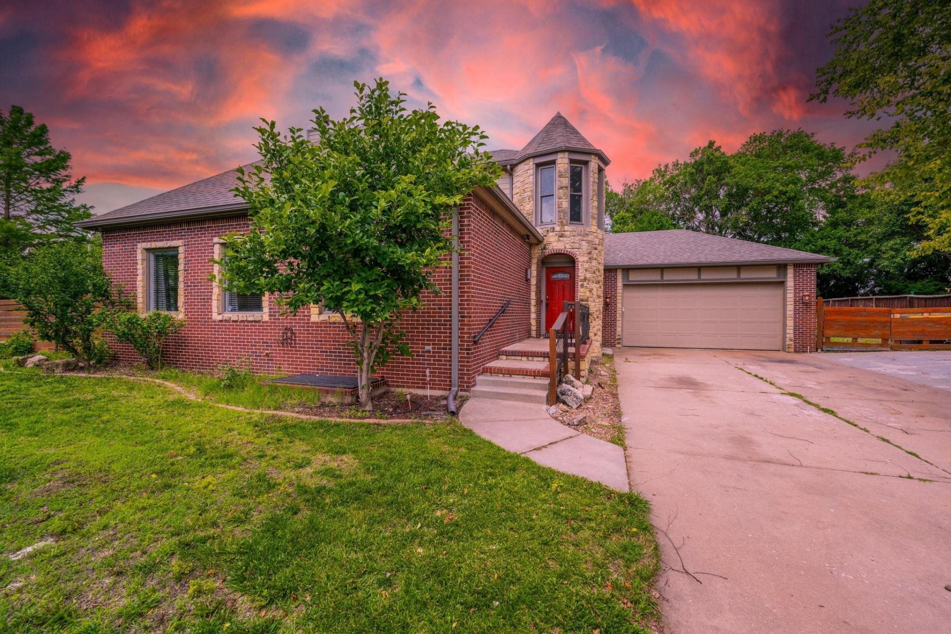 13911 E Bayley Cir, Wichita, KS 67230 Main Photo