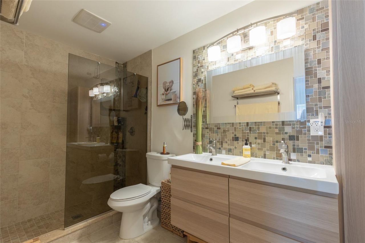 2013 Dover Court , Oldsmar, FL 34677 Photo