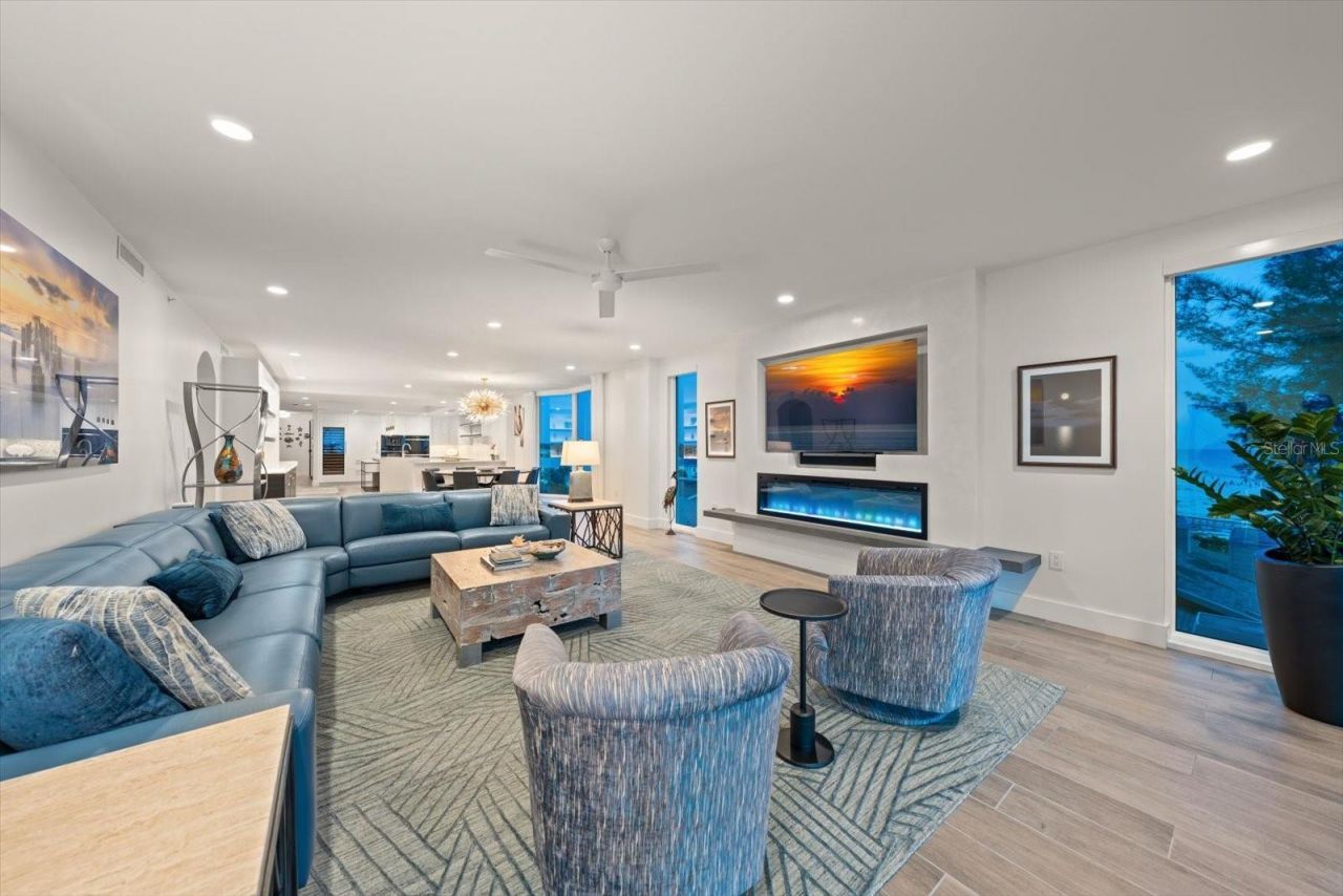 19816 Gulf Boulevard, Unit 501, Indian Shores, FL 33785 Photo