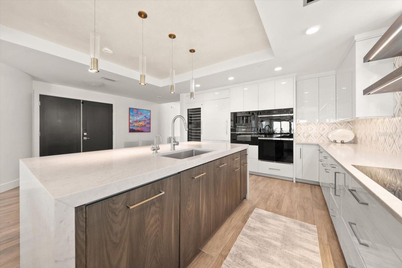 19816 Gulf Boulevard, Unit 501, Indian Shores, FL 33785 Photo