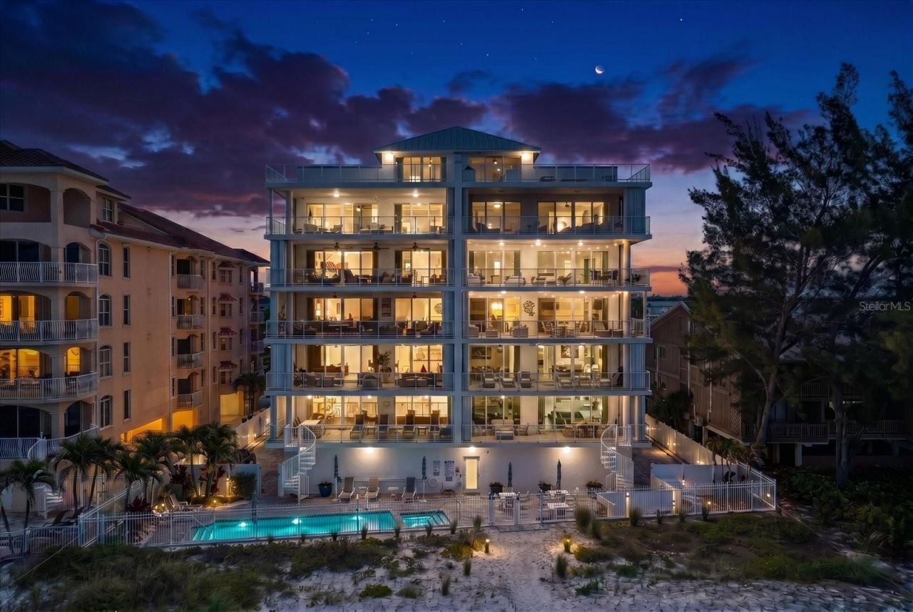 19816 Gulf Boulevard, Unit 501, Indian Shores, FL 33785 Photo